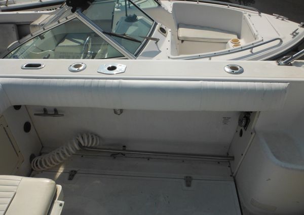 Boston-whaler 275-CONQUEST image