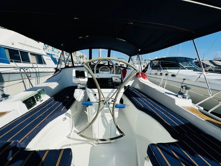 Beneteau 393 image