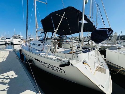 Beneteau 393 - main image