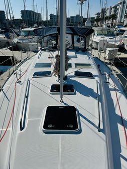 Beneteau 393 image