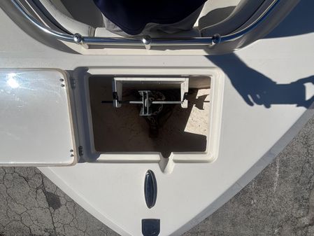 Cobia 237-CENTER-CONSOLE image