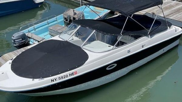 Bayliner 24 Sun Deck 