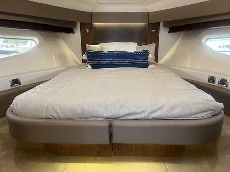 Sea Ray Sundancer 460 image