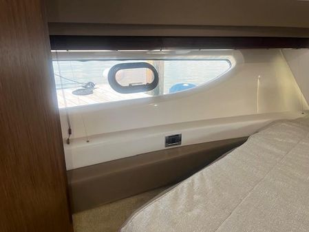 Sea Ray Sundancer 460 image