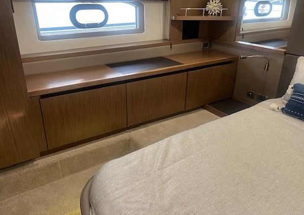 Sea Ray Sundancer 460 image