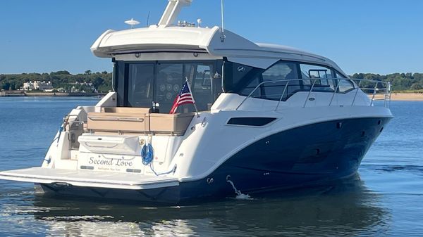 Sea Ray Sundancer 460 