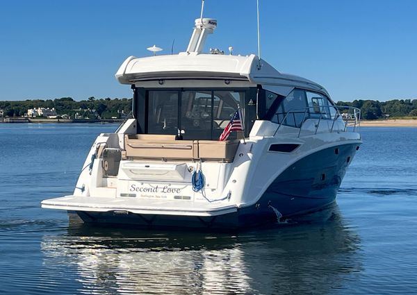 Sea Ray Sundancer 460 image