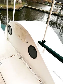 Tucker 35 Sidewheeler Paddleboat image