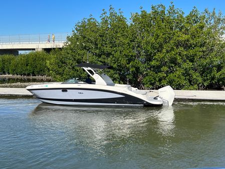 Sea Ray SDX 270 Outboard image