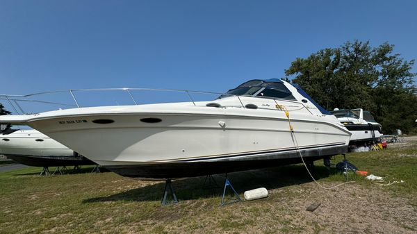 Sea Ray 330 Sundancer 