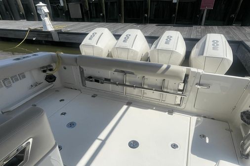 Boston Whaler 380EX REALM image