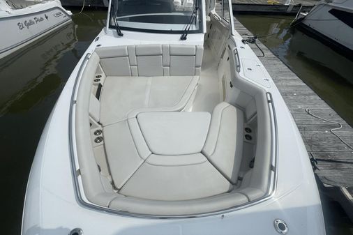 Boston Whaler 380EX REALM image