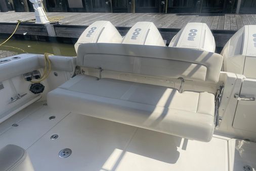 Boston Whaler 380EX REALM image