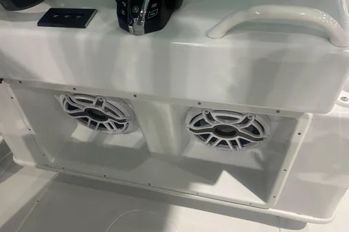 Yellowfin 36-OFFSHORE image