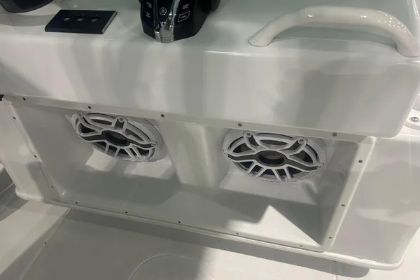 Yellowfin 36-OFFSHORE image