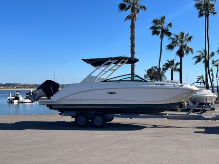 Sea Ray SDX 250 Outboard image