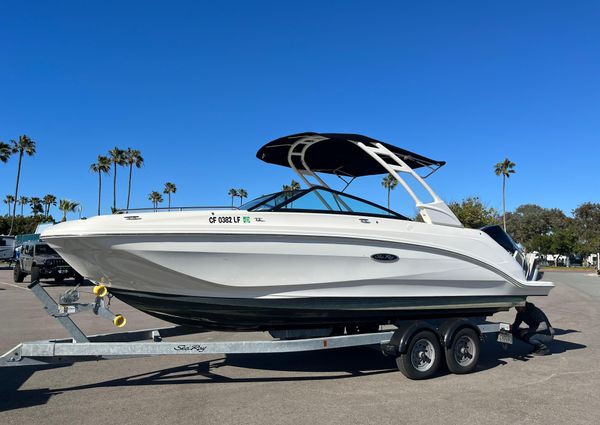 Sea Ray SDX 250 Outboard image