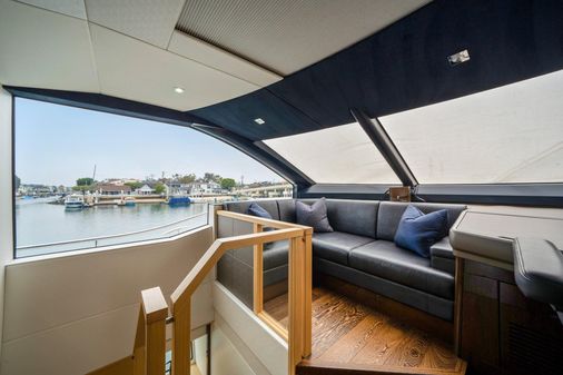 Sunseeker 76 Yacht image
