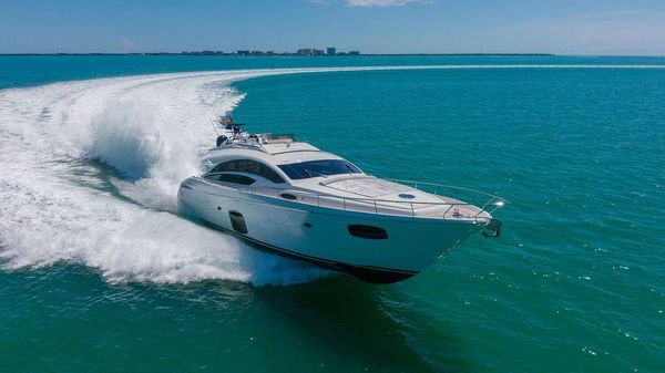 Pershing 74