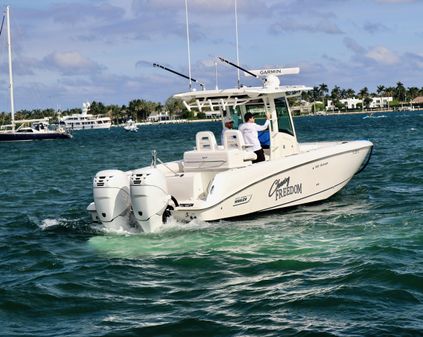 Boston Whaler 320 Outrage image