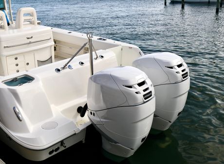 Boston Whaler 320 Outrage image