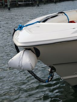 Boston Whaler 320 Outrage image