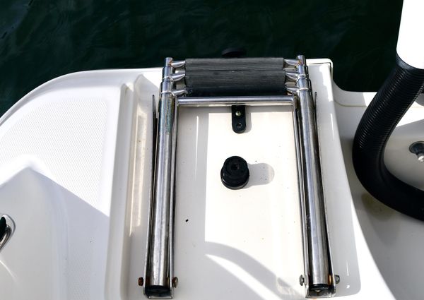 Boston Whaler 320 Outrage image