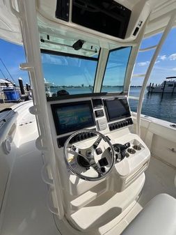 Boston Whaler 320 Outrage image