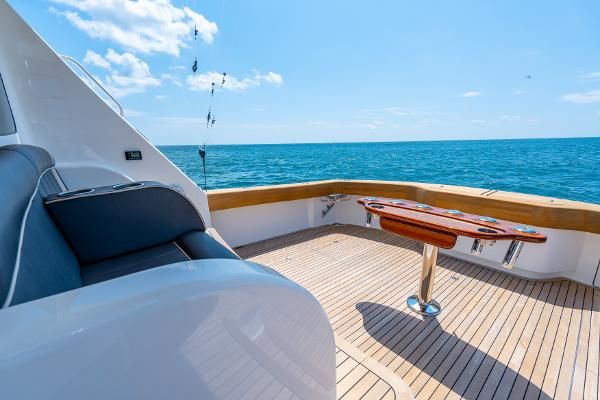 Viking 52-CONVERTIBLE image