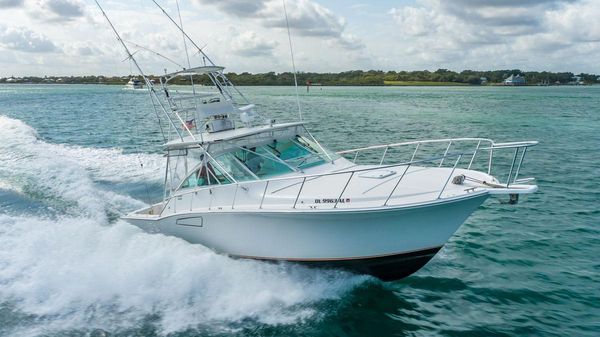 Cabo 40 Express Sea Keeper