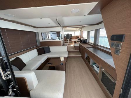 Beneteau Grand Trawler 62 image