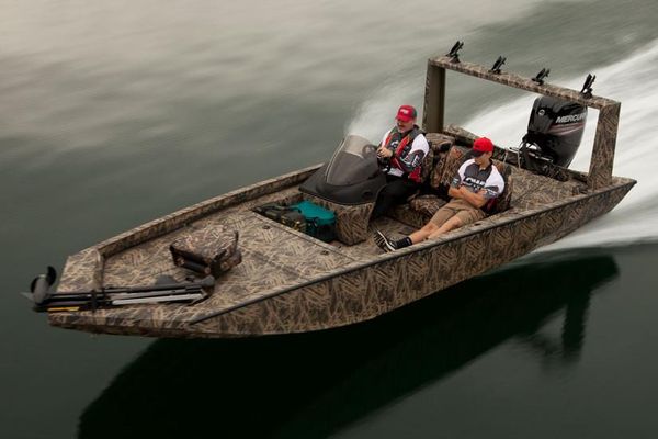 Lowe 20 Catfish - main image