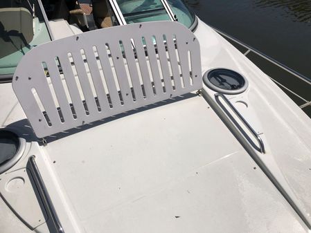 Crownline 330 CR image