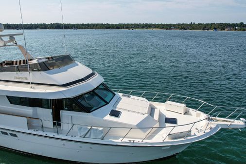 Hatteras 70 Cockpit Motoryacht image