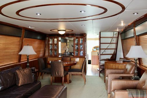 Lazzara 74 MOTOR YACHT image