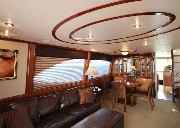 Lazzara 74 MOTOR YACHT image