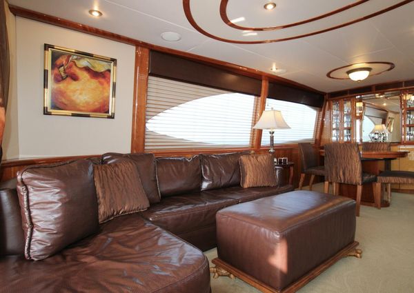 Lazzara 74 MOTOR YACHT image