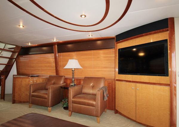 Lazzara 74 MOTOR YACHT image