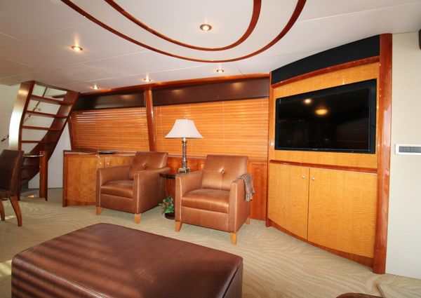 Lazzara 74 MOTOR YACHT image