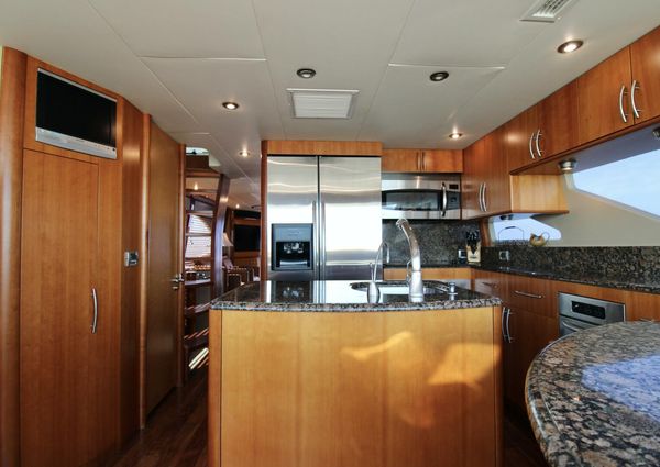 Lazzara 74 MOTOR YACHT image