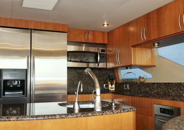 Lazzara 74 MOTOR YACHT image