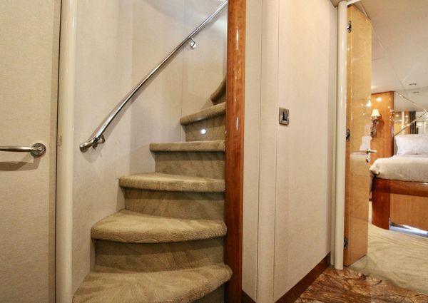 Lazzara 74 MOTOR YACHT image