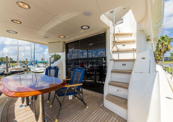 Lazzara 74 MOTOR YACHT image