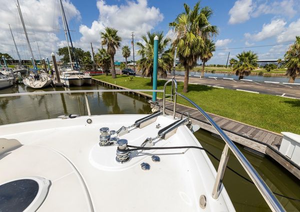 Lazzara 74 MOTOR YACHT image