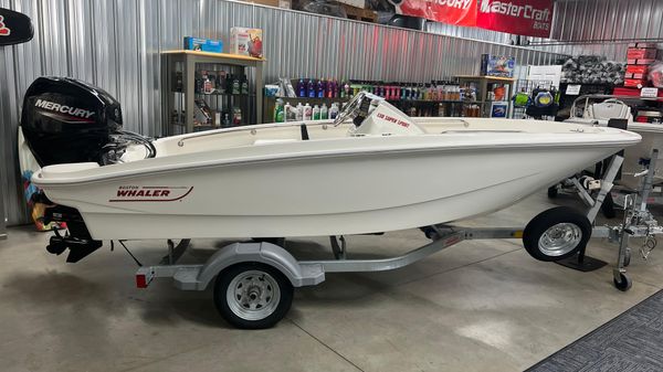 Boston Whaler 130 Super Sport