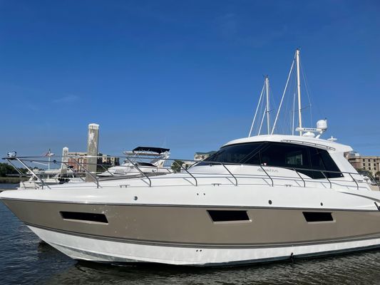 Cruisers Yachts 48 Cantius - main image