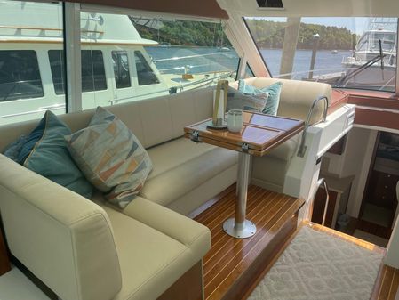 Cruisers Yachts 48 Cantius image