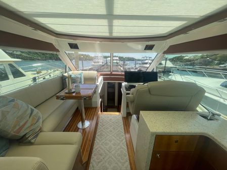 Cruisers Yachts 48 Cantius image