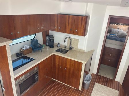 Cruisers Yachts 48 Cantius image