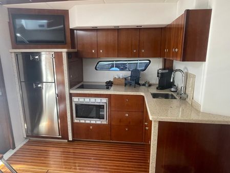 Cruisers Yachts 48 Cantius image